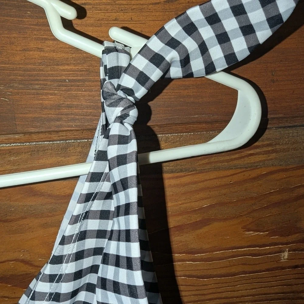 Merona Black and White‎ One Piece Swimsuit with Classic Design